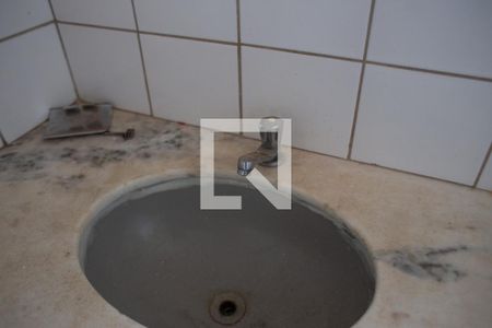 Banheiro de apartamento para alugar com 2 quartos, 72m² em Vila Tiberio, Ribeirão Preto