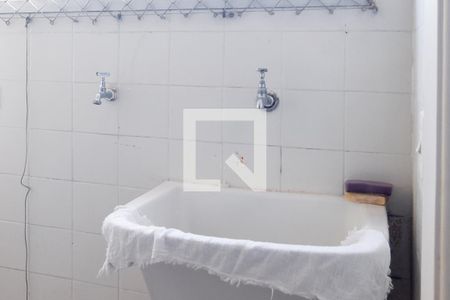 Apartamento à venda com 60m², 2 quartos e 1 vagaÁrea de Serviço