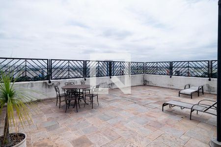 Apartamento à venda com 60m², 2 quartos e 1 vagaÁrea Churrasqueira Cobertura