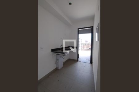 Cozinha de apartamento à venda com 2 quartos, 94m² em Vila Dom Pedro I, São Paulo