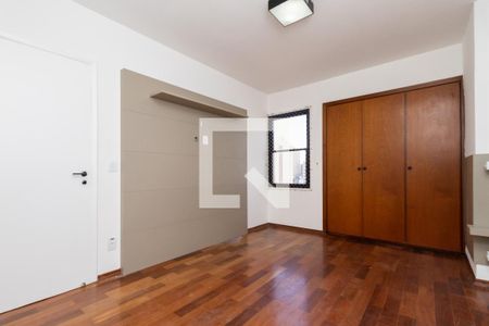 Apartamento à venda com 96m², 2 quartos e 1 vagaQuarto Suíte