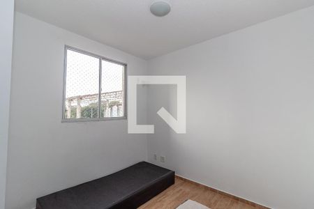 Quarto 2 de apartamento para alugar com 2 quartos, 43m² em Jardim Dona Leopoldina, Porto Alegre