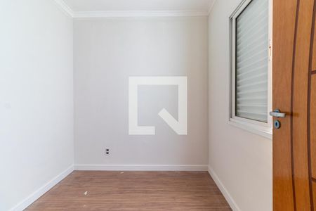 Casa à venda com 102m², 3 quartos e 2 vagasQuarto 2