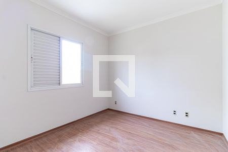 Quarto 1 de casa à venda com 3 quartos, 110m² em Jardim Sabara, São Paulo