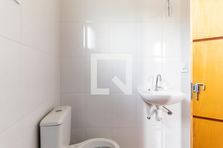 Casa à venda com 108m², 3 quartos e 4 vagasBanheiro 