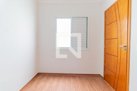 Casa à venda com 108m², 3 quartos e 4 vagasQuarto 2