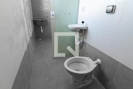 Casa para alugar com 55m², 1 quarto e sem vagaBanheiro