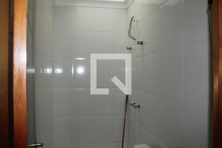 Casa à venda com 108m², 3 quartos e 2 vagasBanheiro