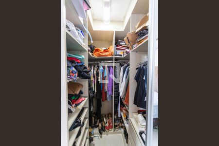 Apartamento à venda com 313m², 4 quartos e 4 vagasCloset da Suíte 1