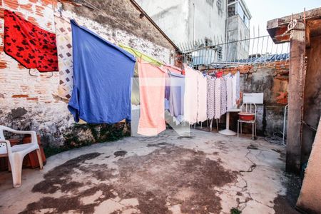 Casa à venda com 138m², 2 quartos e 1 vagaQuintal