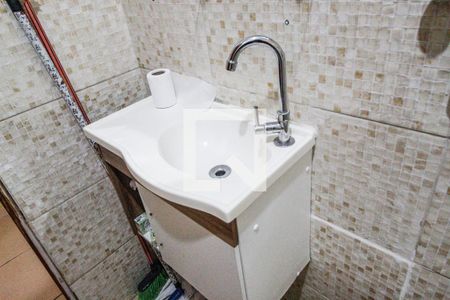 Casa à venda com 138m², 2 quartos e 1 vagaBanheiro 1