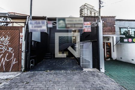 Casa à venda com 92m², 4 quartos e 1 vagaFachada