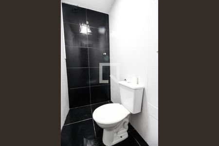 Casa à venda com 92m², 4 quartos e 1 vagaBanheiro 2