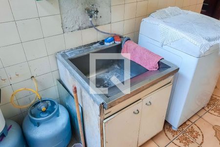 Casa à venda com 167m², 3 quartos e 2 vagasÁrea de Serviço