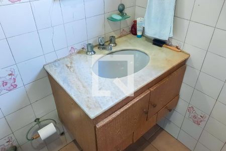 Casa à venda com 167m², 3 quartos e 2 vagasBanheiro da Suíte