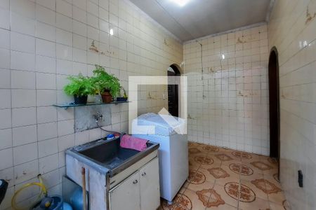 Casa à venda com 167m², 3 quartos e 2 vagasÁrea de Serviço