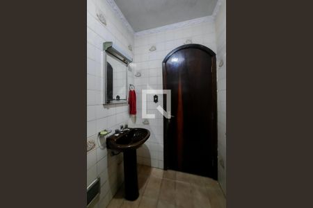 Casa à venda com 167m², 3 quartos e 2 vagasBanheiro Social 2