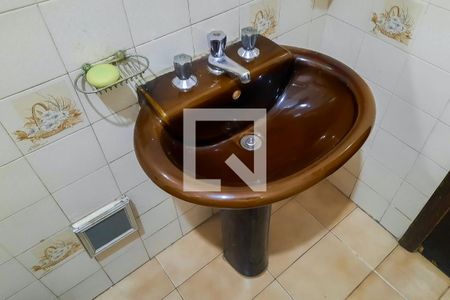 Casa à venda com 167m², 3 quartos e 2 vagasBanheiro Social 2