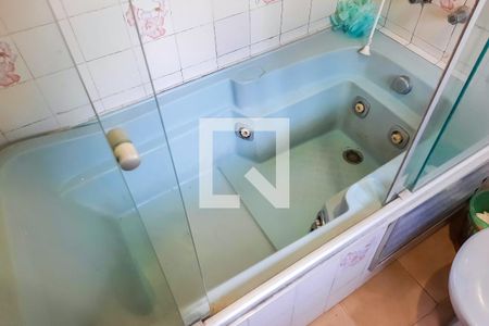 Casa à venda com 167m², 3 quartos e 2 vagasBanheiro da Suíte