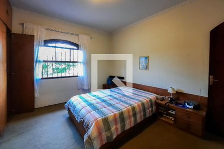 Casa à venda com 167m², 3 quartos e 2 vagasSuíte