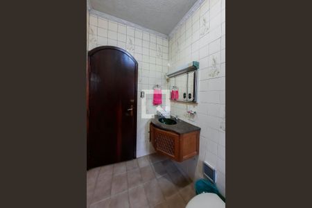 Casa à venda com 167m², 3 quartos e 2 vagasBanheiro Social 1