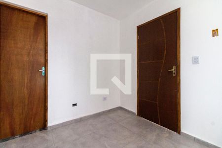 Sala de casa de condomínio para alugar com 2 quartos, 40m² em Parque Savoy City, São Paulo