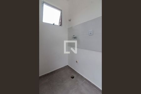 Casa de condomínio para alugar com 40m², 2 quartos e sem vaga Casa de condomínio para alugar com 40m², 2 quartos e sem vagaÁrea de Serviço