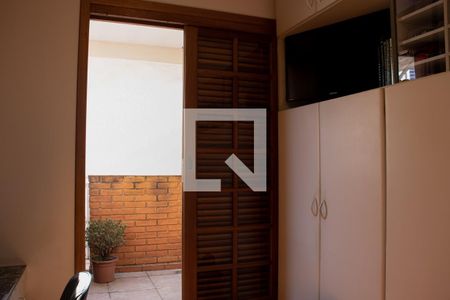 Casa à venda com 206m², 3 quartos e 2 vagasQuarto