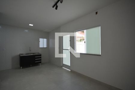 Cozinha de casa para alugar com 1 quarto, 40m² em Olaria, Rio de Janeiro