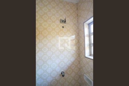 Casa para alugar com 196m², 3 quartos e 3 vagasBanheiro de Serviço
