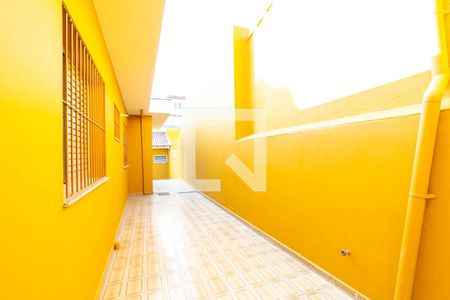 Casa para alugar com 196m², 3 quartos e 3 vagasQuintal Lateral