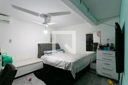 Casa à venda com 198m², 5 quartos e 1 vagaCasa 3 - Quarto