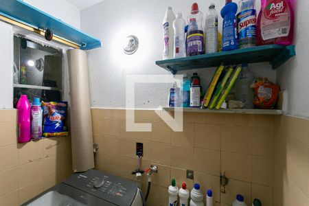 Casa à venda com 198m², 5 quartos e 1 vagaÁrea de Serviço