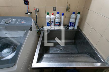 Casa à venda com 198m², 5 quartos e 1 vagaÁrea de Serviço