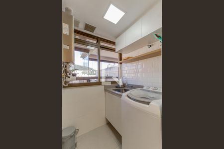 Apartamento à venda com 99m², 3 quartos e 1 vagaÁrea de Serviço