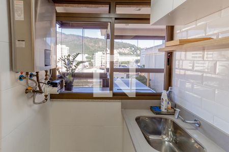 Apartamento à venda com 99m², 3 quartos e 1 vagaÁrea de Serviço