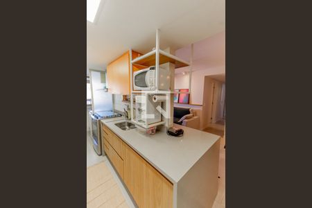 Apartamento à venda com 99m², 3 quartos e 1 vagaCozinha