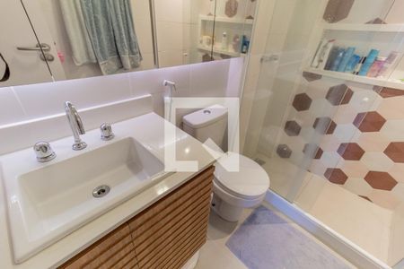 Apartamento à venda com 99m², 3 quartos e 1 vagaBanheiro da Suíte