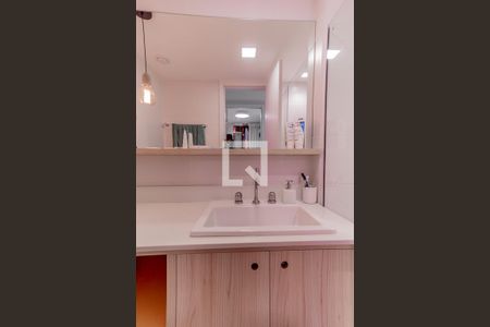 Apartamento à venda com 99m², 3 quartos e 1 vagaBanheiro Social