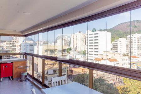 Apartamento à venda com 99m², 3 quartos e 1 vagaVaranda