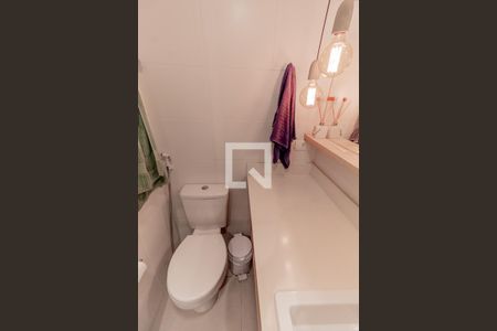 Apartamento à venda com 99m², 3 quartos e 1 vagaBanheiro Social