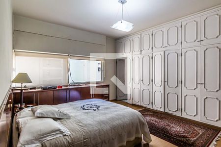 Apartamento à venda com 260m², 3 quartos e 2 vagas Apartamento à venda com 260m², 3 quartos e 2 vagasQuarto 1