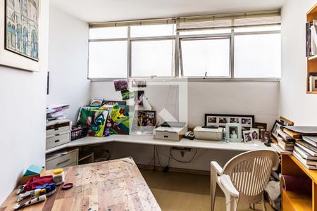 Apartamento à venda com 260m², 3 quartos e 2 vagas Apartamento à venda com 260m², 3 quartos e 2 vagasSala de estar