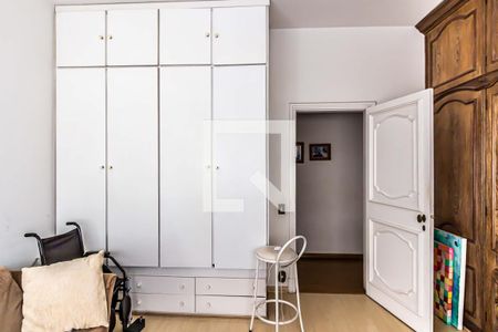 Apartamento à venda com 260m², 3 quartos e 2 vagas Apartamento à venda com 260m², 3 quartos e 2 vagasQuarto 3