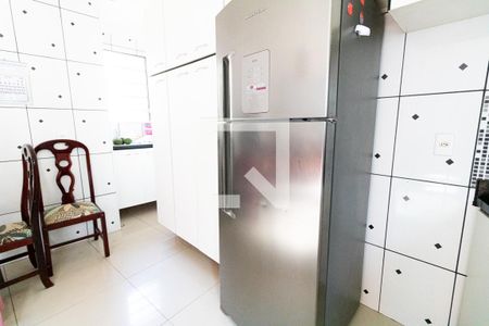 Casa à venda com 430m², 5 quartos e 7 vagasCozinha