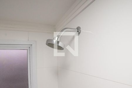 Apartamento para alugar com 50m², 2 quartos e 1 vaga Apartamento para alugar com 50m², 2 quartos e 1 vagaDetalhe do banheiro