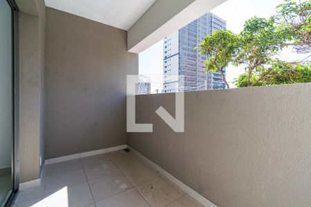 Apartamento à venda com 30m², 1 quarto e sem vagaVaranda