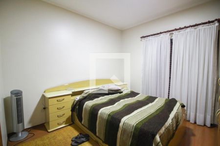 Casa à venda com 415m², 4 quartos e 6 vagasquarto 4