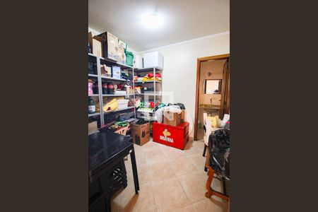 Casa à venda com 415m², 4 quartos e 6 vagasdeposito