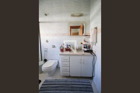 Casa à venda com 415m², 4 quartos e 6 vagasquarto 2